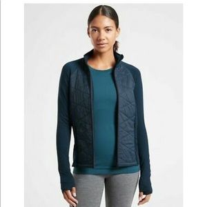 Athleta flurry force insulated primaloft jacket